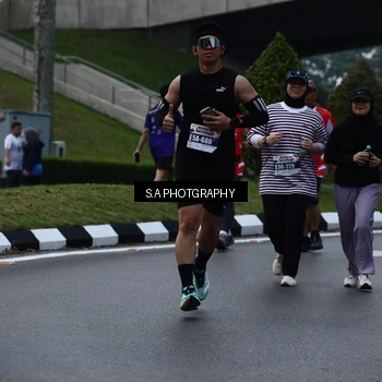 Runner Photo 8081131