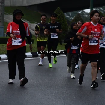 Runner Photo 8081154