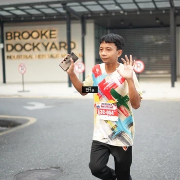 Runner Photo 8081175