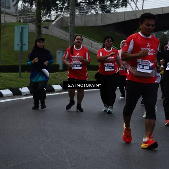 Runner Photo 8081198