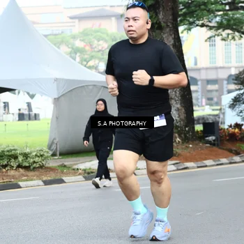 Runner Photo 8081278