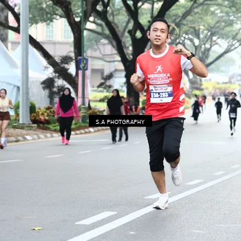 Runner Photo 8081324