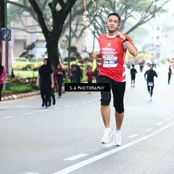 Runner Photo 8081329