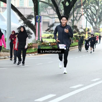 Runner Photo 8081348