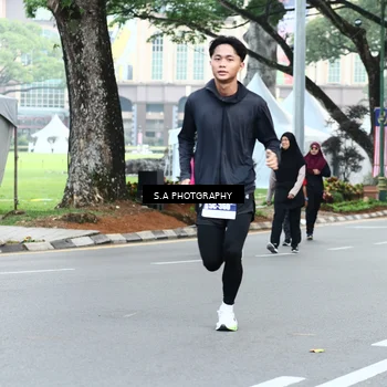 Runner Photo 8081358