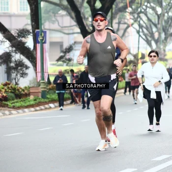 Runner Photo 8081367