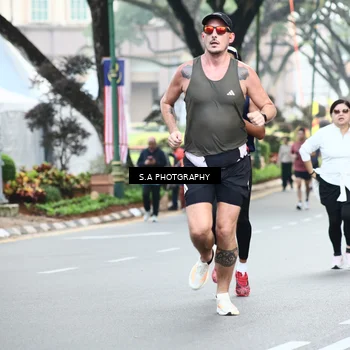 Runner Photo 8081370