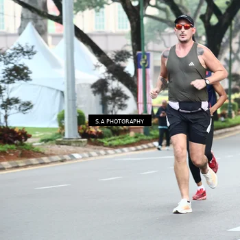 Runner Photo 8081373