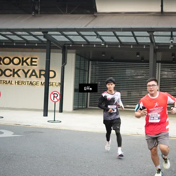 Runner Photo 8081393
