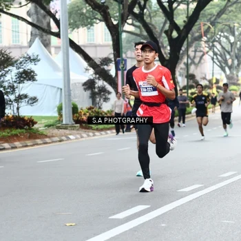 Runner Photo 8081415