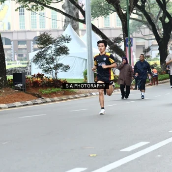 Runner Photo 8081421