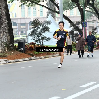Runner Photo 8081428