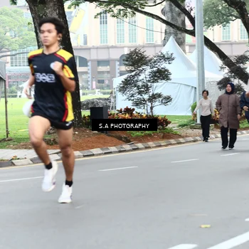 Runner Photo 8081432