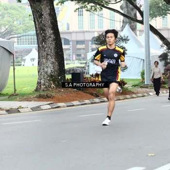 Runner Photo 8081435