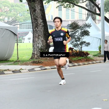 Runner Photo 8081438