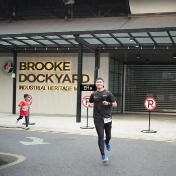 Runner Photo 8081443