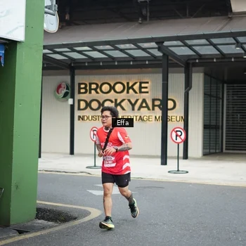 Runner Photo 8081455