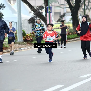 Runner Photo 8081464