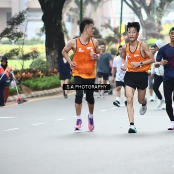 Runner Photo 8081495