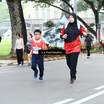 Runner Photo 8081499