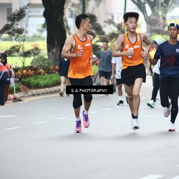Runner Photo 8081524