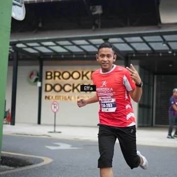Runner Photo 8081537