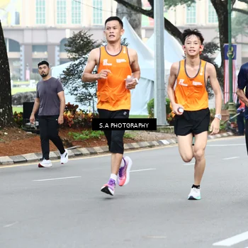 Runner Photo 8081548