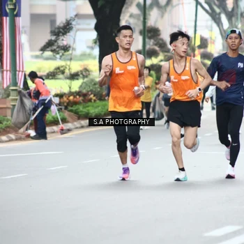 Runner Photo 8081555