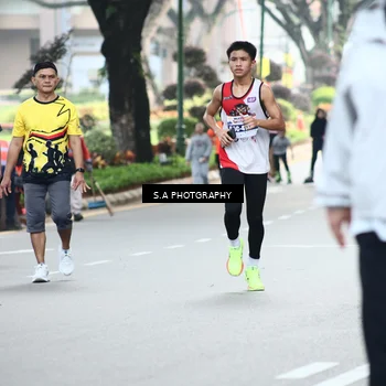 Runner Photo 8081570
