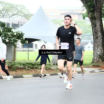 Runner Photo 8081582