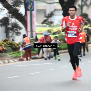 Runner Photo 8081591