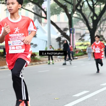 Runner Photo 8081603