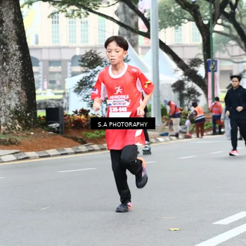 Runner Photo 8081625