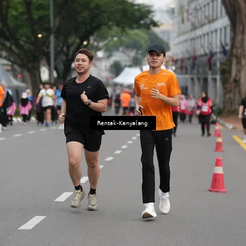 Runner Photo 8081631