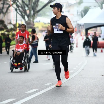 Runner Photo 8081646