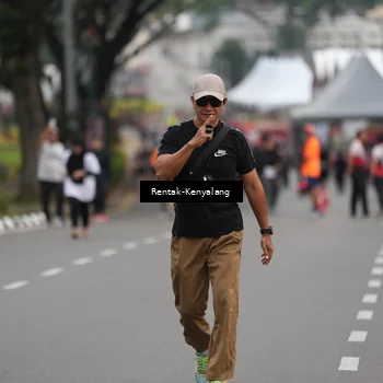Runner Photo 8081686