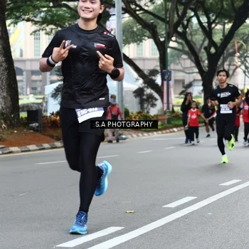 Runner Photo 8081698