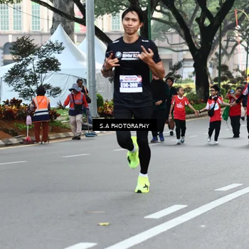 Runner Photo 8081709