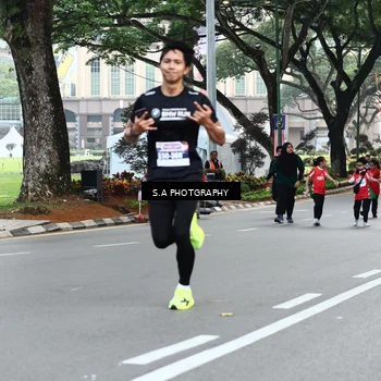 Runner Photo 8081710