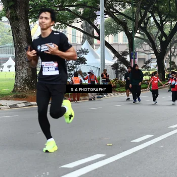 Runner Photo 8081711