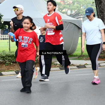 Runner Photo 8081731
