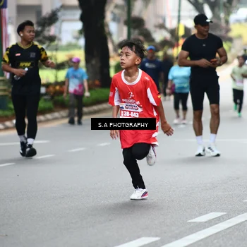 Runner Photo 8081736