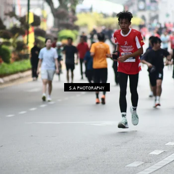 Runner Photo 8081741