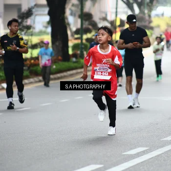 Runner Photo 8081745
