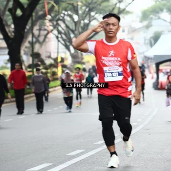Runner Photo 8081760