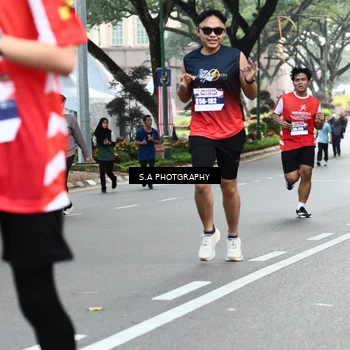 Runner Photo 8081776