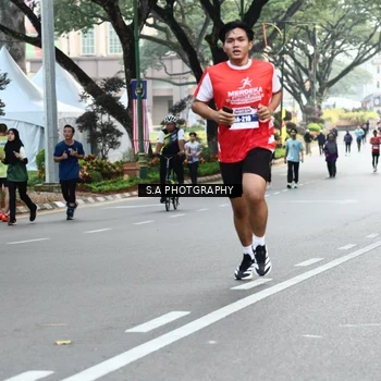 Runner Photo 8081782