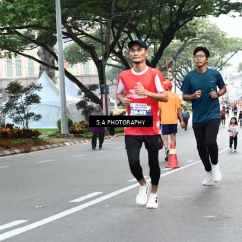 Runner Photo 8081796