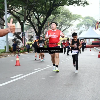 Runner Photo 8081815