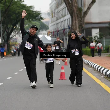 Runner Photo 8081816